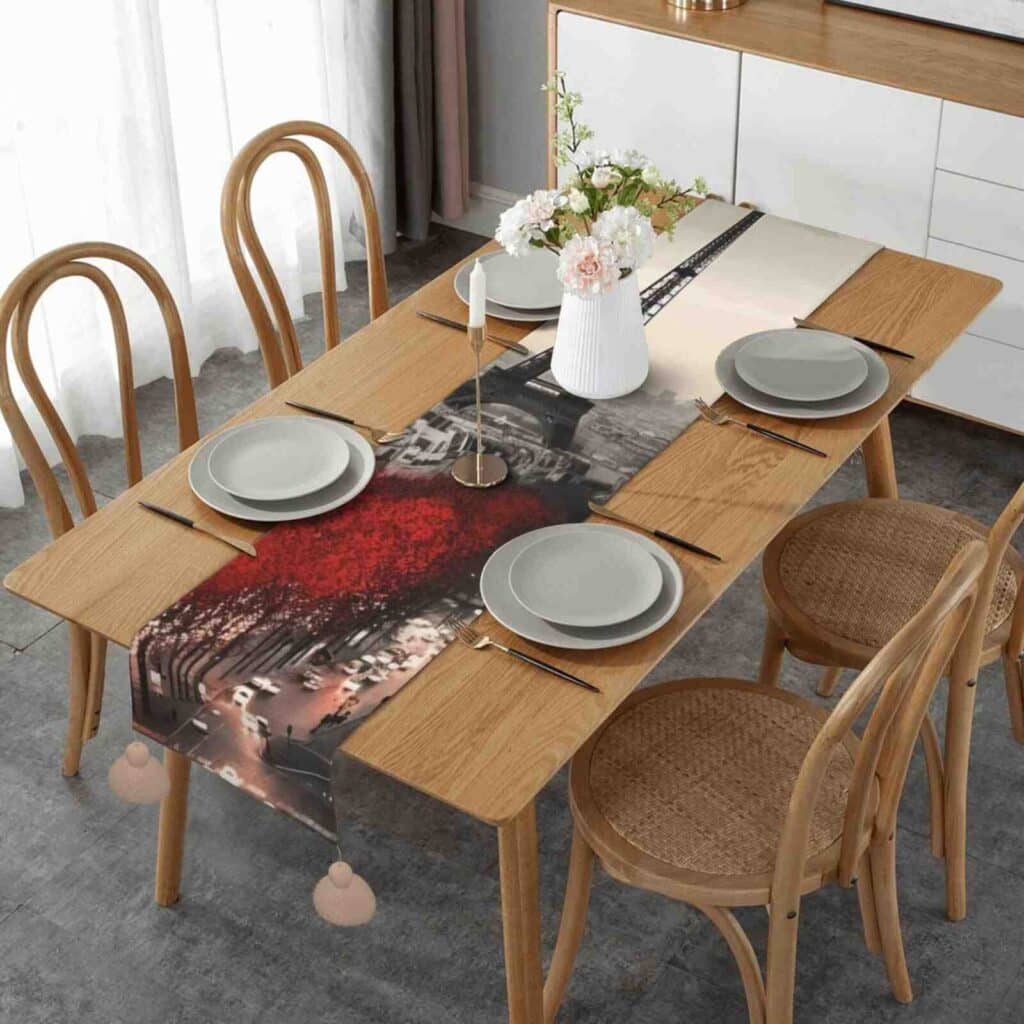 décorer un mur de salle à manger